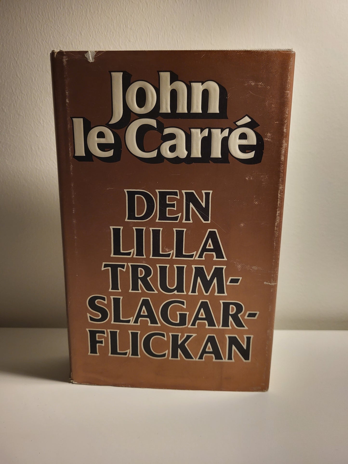 DEN LILLA TRUMSLAGARFLICKAN